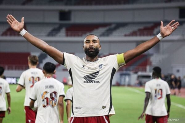 Yuran Fernandes Memimpin PSM Kalahkan Cong An Ha Noi dengan Skor 1-0