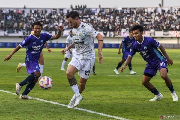 Analisis: Persita Tangerang Pantas Menang atas Persib menurut Lefundes