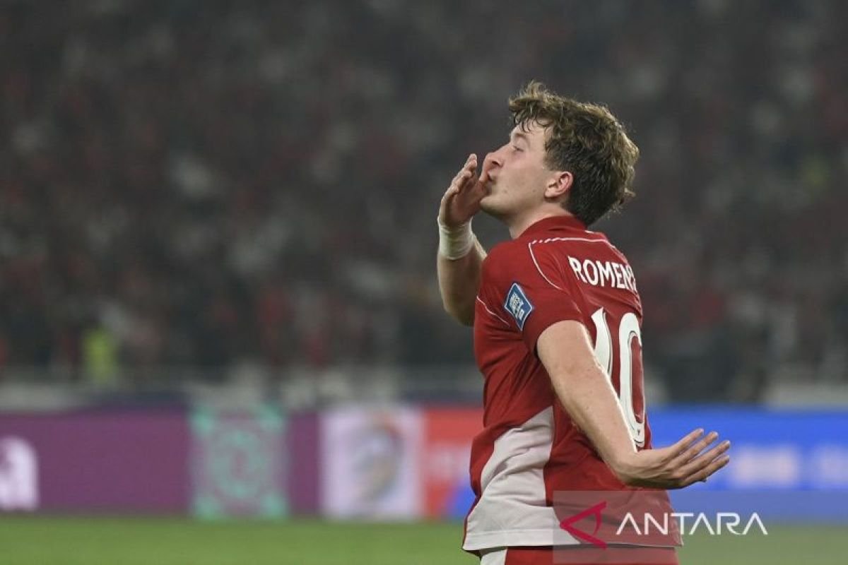 Gol Penalti Ole Romeny Mengantarkan Indonesia Unggul atas China di Babak Pertama