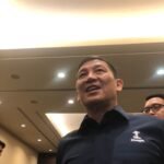 Berikut adalah beberapa alternatif judul untuk "Alasan FIFA Belum Beri Izin Kehadiran Suporter Away di Super League":

1. "Mengapa FIFA Belum Izinkan Suporter Away Masuk di Super League?"
2. "Alasan di Balik Larangan Suporter Away di Super League oleh FIFA"
3. "FIFA Belum Berikan Lampu Hijau untuk Kehadiran Suporter Away di Super League: Ini Alasannya"
4. "FIFA dan Super League: Mengapa Suporter Away Masih Dilarang?"
5. "Penjelasan FIFA Mengenai Larangan Suporter Away dalam Super League"
6. "FIFA: Faktor Penyebab Belum Diberikannya Izin Suporter Away di Super League"
7. "Kendala yang Menghalangi Suporter Away Masuk dalam Super League Menurut FIFA"

Silakan pilih atau sesuaikan dengan kebutuhan Anda!