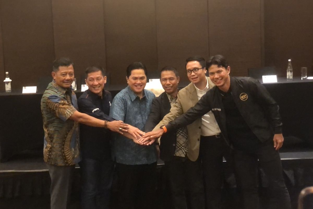 Semen Padang Terhindar dari Sanksi FIFA, PSM Tetap Berwaspada
